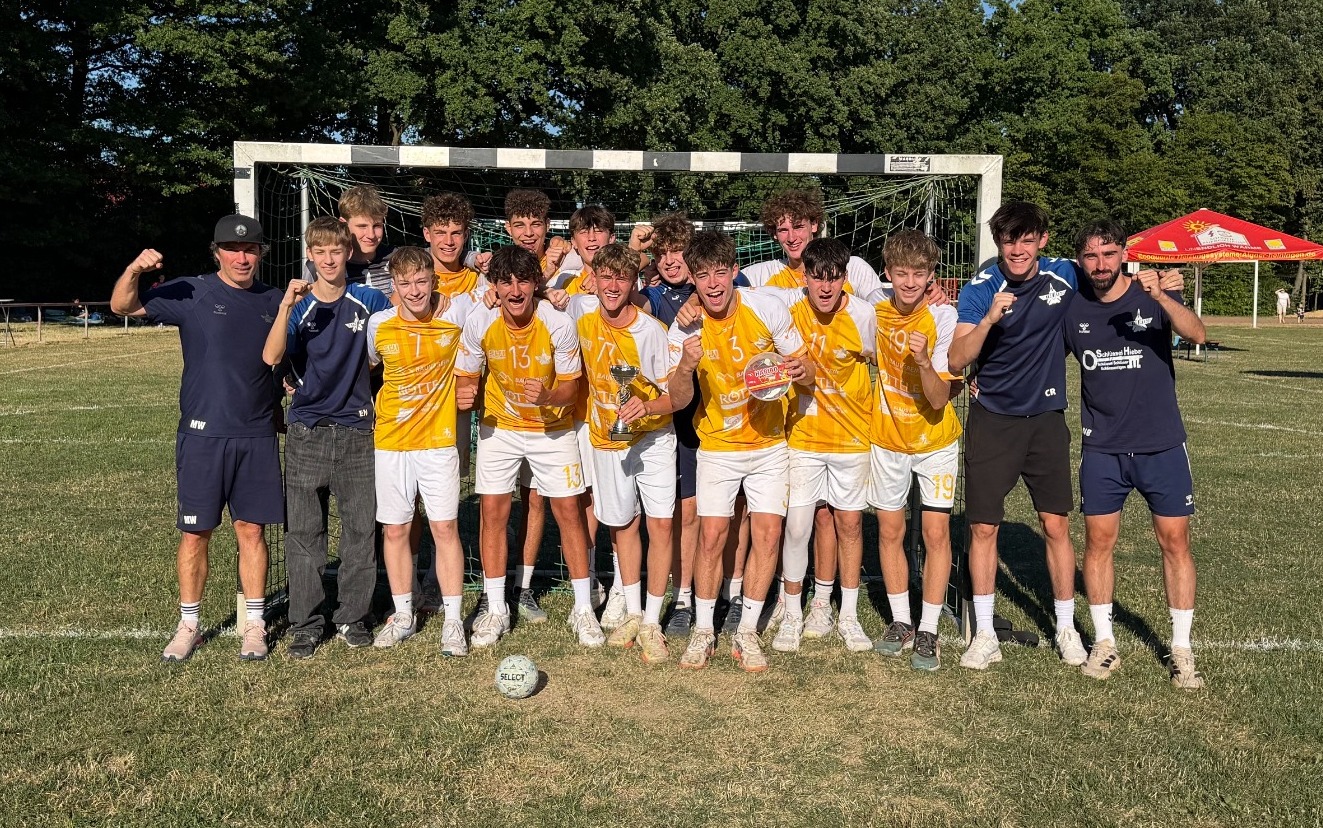 Erfolgreicher Aufgalopp: TSB B-Jugend feiert Turniersieg  in Heiningen
